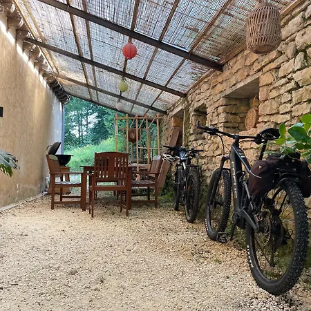 Apartment Le Velo Rouge - Airco & Parking