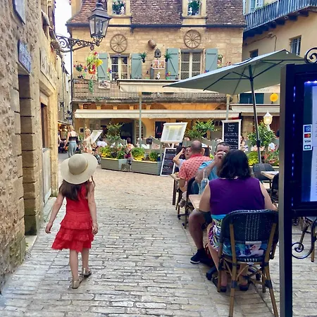 Le Velo Rouge - Airco & Parking * Sarlat-la-Canéda